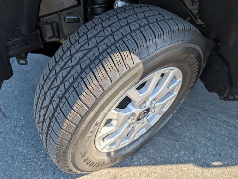 Used 2026 Toyota Tacoma SR5 RWD image 21