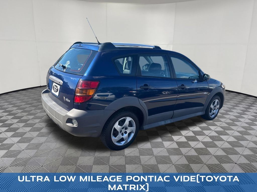 Used 2007 Pontiac Vibe w/ Preferred Package FWD image 5
