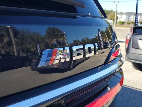 Used 2024 BMW X7 M60i w/ Executive Package image 6