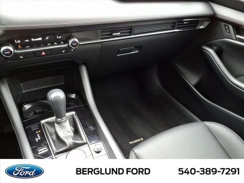 Used 2025 MAZDA MAZDA3 s FWD image 32