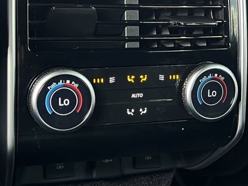 Certified 2023 Land Rover Range Rover SE AWD/4WD image 14