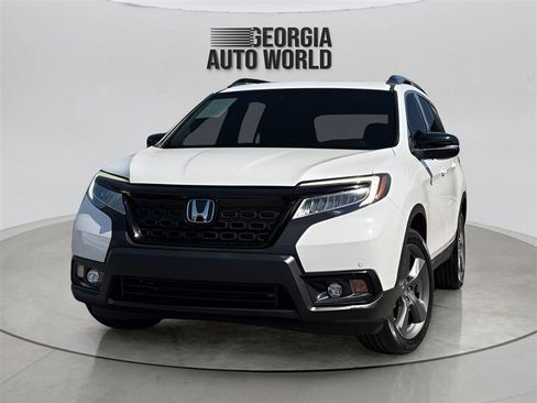 Used 2021 Honda Passport Touring image 1