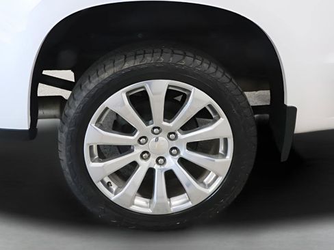 Used 2022 Chevrolet Silverado 1500 High Country AWD/4WD image 38