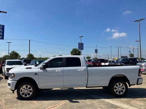 Used 2024 RAM 3500 Big Horn w/ Night Edition AWD/4WD image 4
