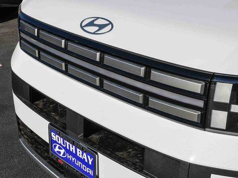 New 2026 Hyundai Santa Fe SE FWD image 11