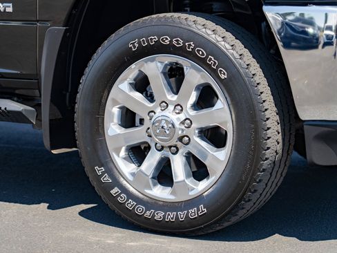 Used 2023 RAM 2500 Big Horn w/ Level 1 Equipment Group AWD/4WD image 8