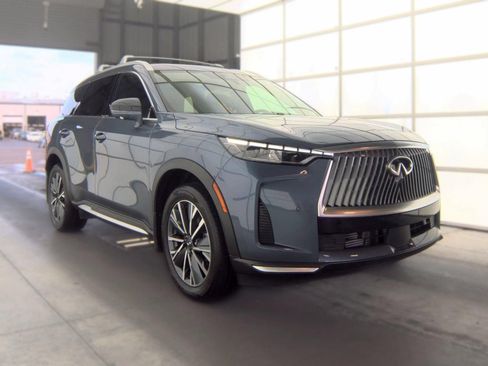 Certified 2026 INFINITI QX60 Luxe w/ Cargo Package FWD image 23
