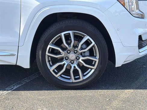 Used 2022 GMC Terrain Denali w/ Denali Premium Package image 36