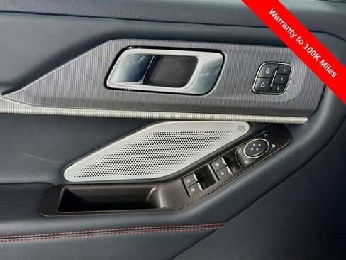 Certified 2025 Ford Explorer ST AWD/4WD image 22
