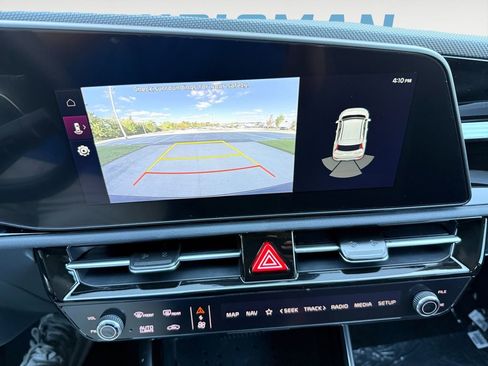 New 2025 Kia Niro EX w/ EX Cold Weather Package image 19