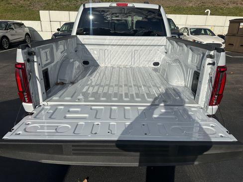 New 2025 Ford F150 Lariat w/ Equipment Group 502A High image 16