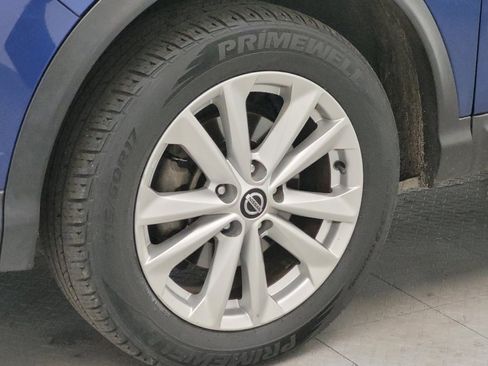 Used 2019 Nissan Rogue Sport SV image 31