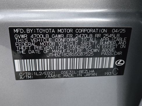 Certified 2025 Lexus IS 350 F Sport image 30