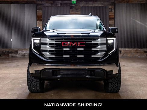 Used 2025 GMC Sierra 1500 SLE w/ X31 Off-Road Package image 4