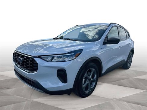 Used 2025 Ford Escape ST-Line image 1