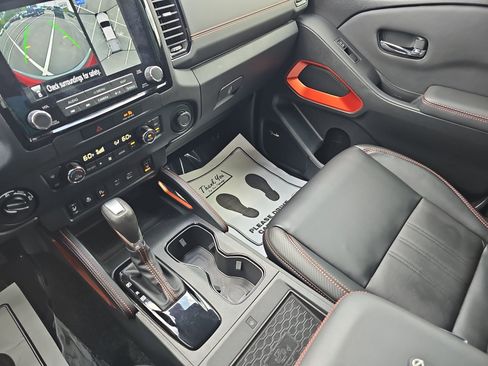 Used 2023 Nissan Frontier PRO-4X w/ Pro-4X Premium Package AWD/4WD image 22