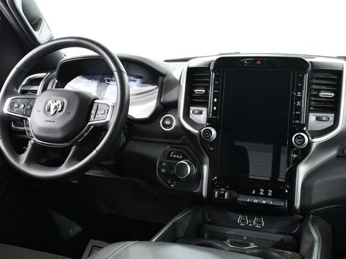 Used 2025 RAM 1500 Big Horn AWD/4WD image 8