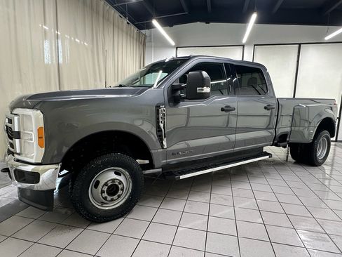 Used 2023 Ford F350 XLT image 14