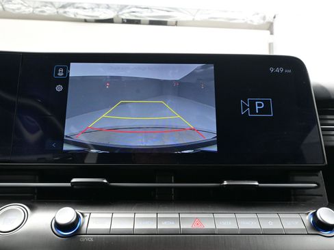 Certified 2025 Hyundai Kona SEL image 16