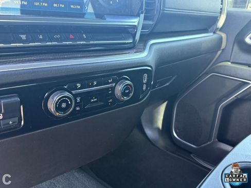 Used 2024 Chevrolet Silverado 2500 LT AWD/4WD image 22