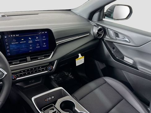 New 2026 Chevrolet Equinox LT w/ Convenience Package II AWD/4WD image 23