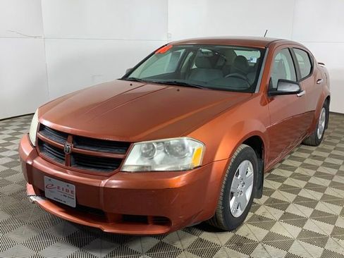 Used 2008 Dodge Avenger SE FWD image 2