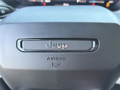 New 2026 Jeep Cherokee Limited image 22