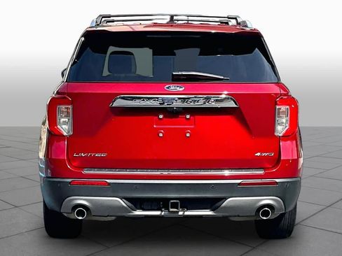 Used 2021 Ford Explorer Limited w/ Equipment Group 301A AWD/4WD image 5