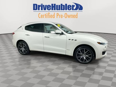 Used 2020 Maserati Levante GranLusso image 8