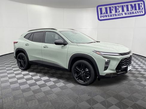 New 2026 Chevrolet Trax ACTIV image 1