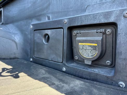 Used 2005 Toyota Tacoma PreRunner RWD image 47