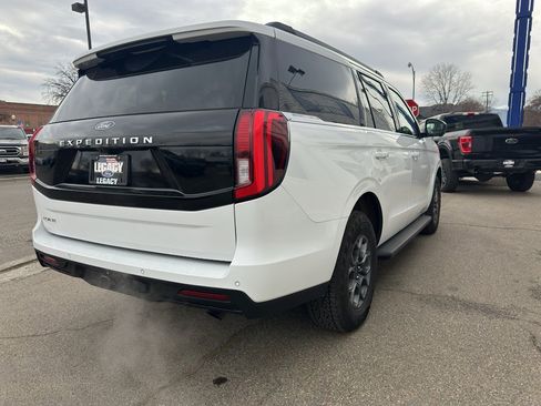 Used 2025 Ford Expedition Active image 7