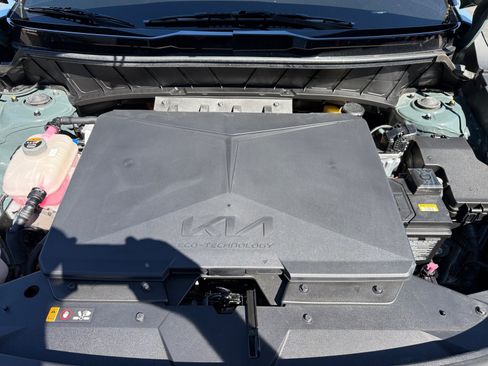 Used 2024 Kia Niro Wind FWD image 20
