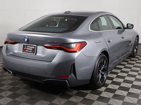 Used 2023 BMW i4 eDrive40 RWD image 12