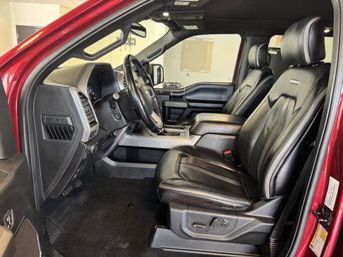 Used 2019 Ford F150 Platinum w/ Equipment Group 701A Luxury image 17