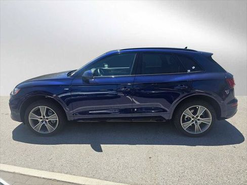 Certified 2025 Audi Q5 2.0T Premium w/ Convenience Plus Package AWD/4WD image 6