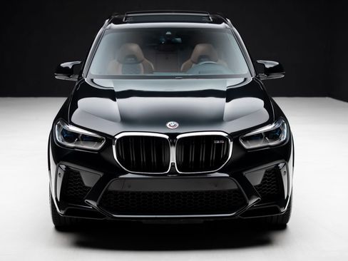 Used 2022 BMW X5 M w/ Executive Package AWD/4WD image 6