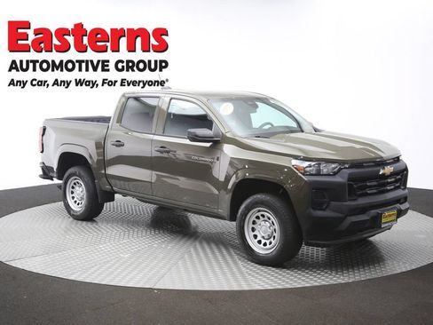 Used 2023 Chevrolet Colorado W/T RWD image 46