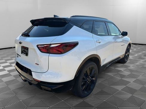 Used 2022 Chevrolet Blazer RS w/ Enhanced Convenience Package AWD/4WD image 3