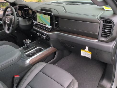 New 2026 GMC Sierra 1500 SLT w/ SLT Premium Plus Package AWD/4WD image 23