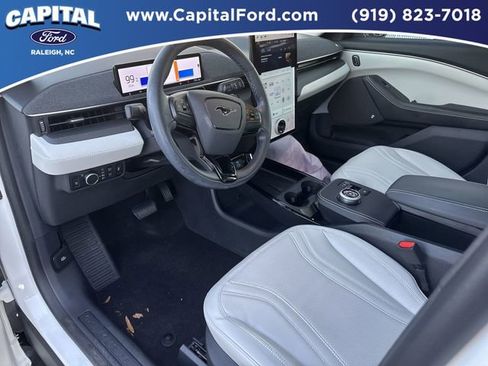 Certified 2024 Ford Mustang Mach-E Premium image 18