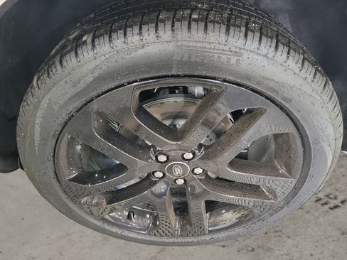 New 2026 Land Rover Range Rover Evoque S image 10