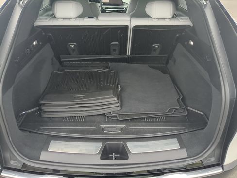 Certified 2024 Cadillac Lyriq Luxury RWD image 25