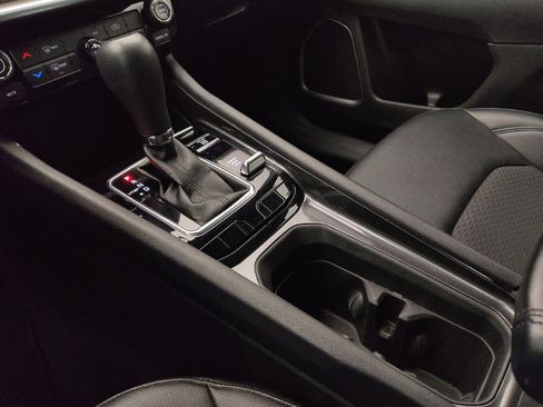 Used 2024 Jeep Compass Latitude image 26