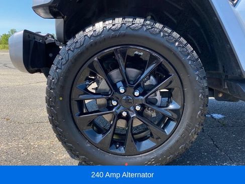 Used 2021 Jeep Wrangler Unlimited Sahara AWD/4WD image 24