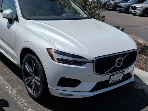 Used 2021 Volvo XC60 T5 Momentum AWD/4WD image 8