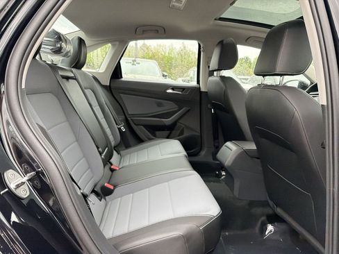 New 2026 Volkswagen Jetta SE image 15