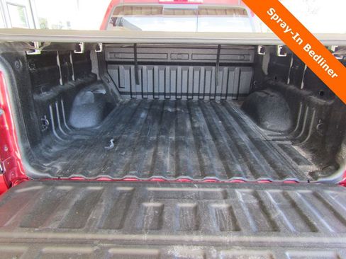 Used 2021 Chevrolet Colorado Z71 w/ Safety Package AWD/4WD image 21