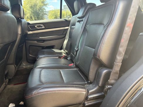 Used 2017 Ford Explorer Sport AWD/4WD image 10