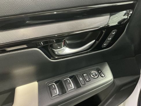 Used 2023 Honda CR-V EX-L image 16